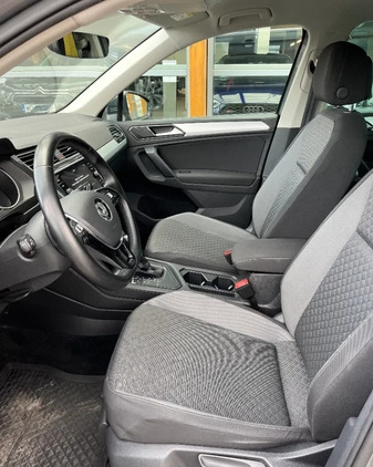 Volkswagen Tiguan cena 92899 przebieg: 99600, rok produkcji 2018 z Gdańsk małe 277